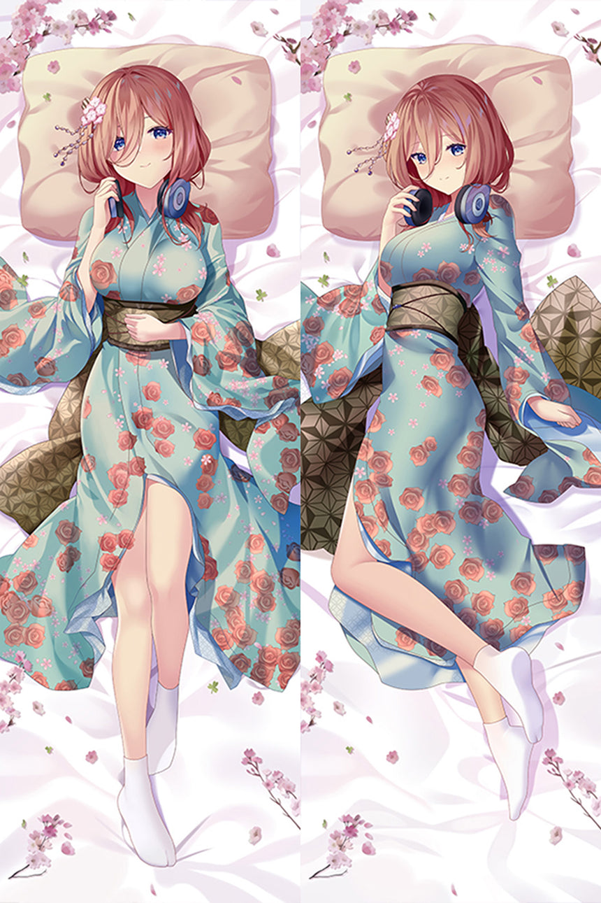 Miku Nakano Floral Kimono dakimakura