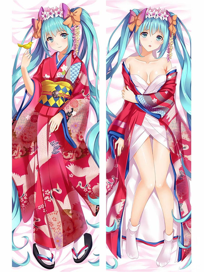 oreillers en forme de corps de Hatsune Miku et Sakura